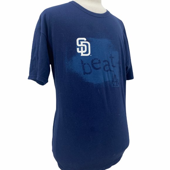 Vintage Gildan Men's San Diego Padres Beat LA Navy Blue Short Sleeve T-Shirt  XL - Picture 3 of 7